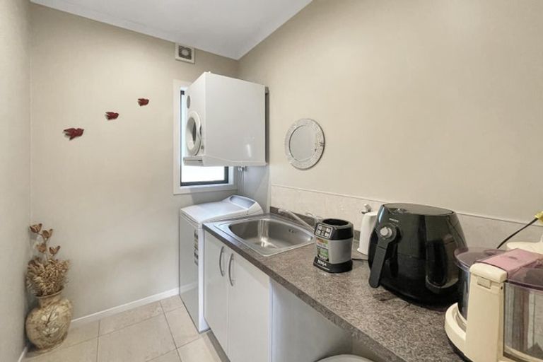 Photo of property in 25 Langdale Court, Huntington, Hamilton, 3210