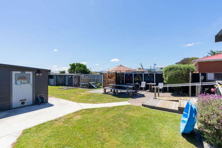 Photo of property in 6 Grenville Street, Levin, 5510