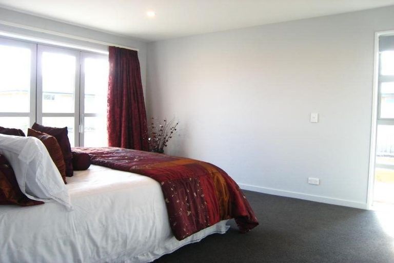 Photo of property in 216 Rolleston Drive, Rolleston, 7614