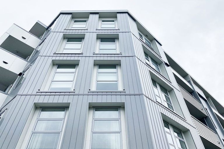Photo of property in 1/63 Kestev Drive, Flat Bush, Auckland, 2016
