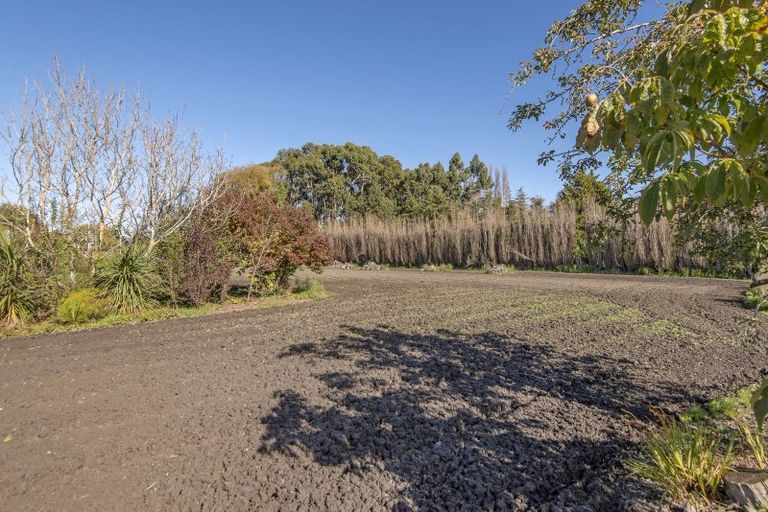 Photo of property in 136 Winters Road, Mairehau, Christchurch, 8052