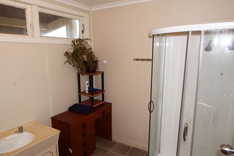 Photo of property in 1 Princess Street, Marton, 4710