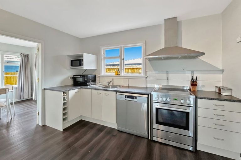 Photo of property in 19 Taurima Street, Hei Hei, Christchurch, 8042