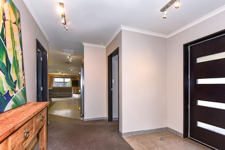 Photo of property in 33 Dryden Avenue, Rolleston, 7614