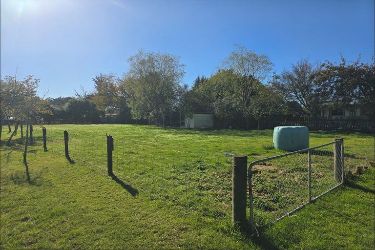 Photo of property in 28 Leeton Drive, Waipukurau, 4200