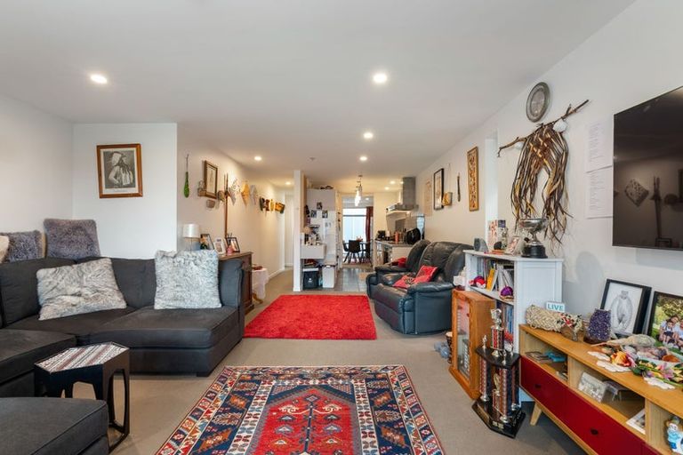 Photo of property in Portal Apartments, 1d/42 Cable Street, Te Aro, Wellington, 6011