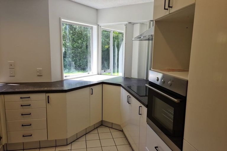 Photo of property in 18 Glenburn Place, Avonhead, Christchurch, 8042