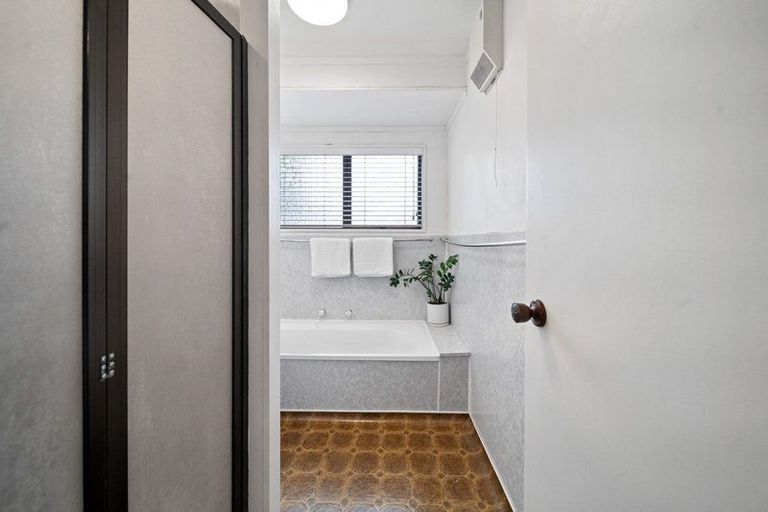 Photo of property in 88 Edgecumbe Road, Tauranga, 3110