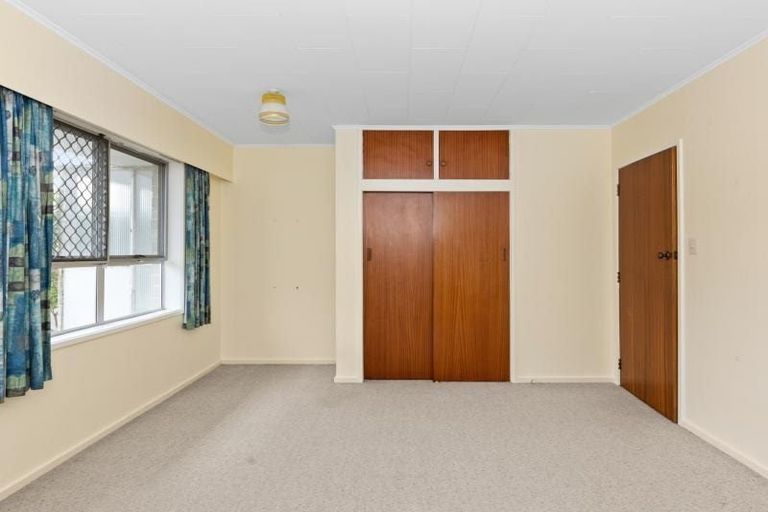 Photo of property in 27 Elbourne Street, Taradale, Napier, 4112