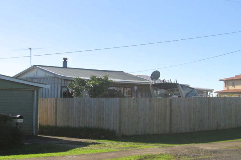 Photo of property in 231 Metcalfe Road, Ranui, Auckland, 0612