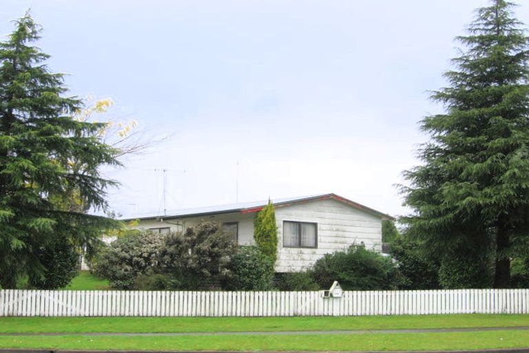 Photo of property in 74 Manfield Street, Tokoroa, 3420