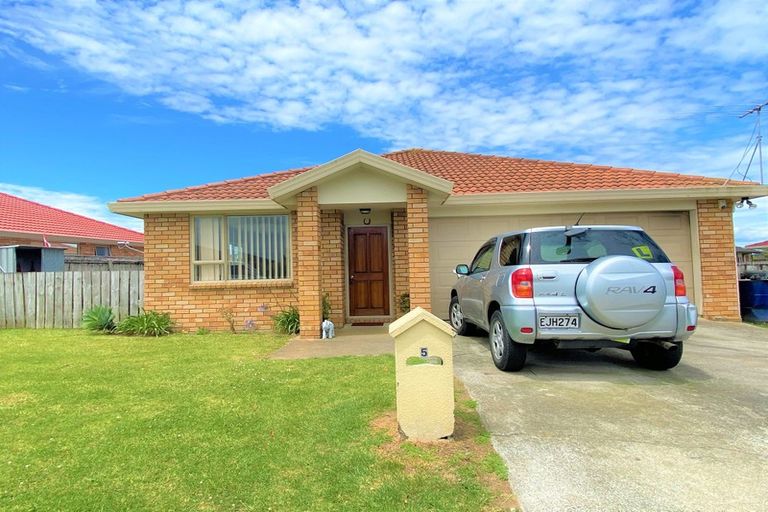 Photo of property in 5 Shah Lane, Mangere, Auckland, 2022