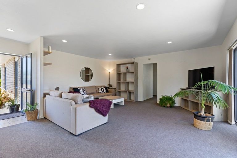 Photo of property in 65 Romana Crescent, Papamoa Beach, Papamoa, 3118