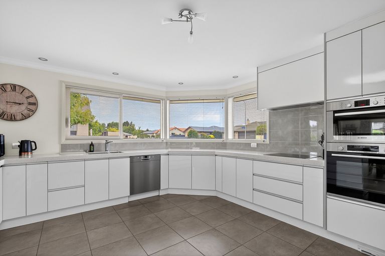 Photo of property in 10 Larch Crescent, Alexandra, 9320