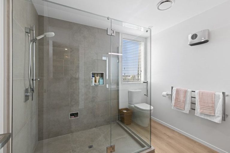 Photo of property in 2 Te Wairewa Street, Pegasus, 7612