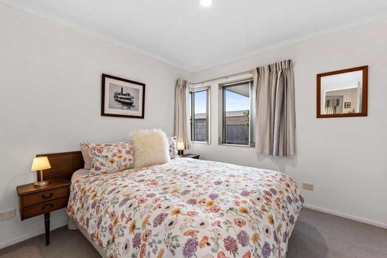 Photo of property in 16a Basley Road, Owhata, Rotorua, 3010