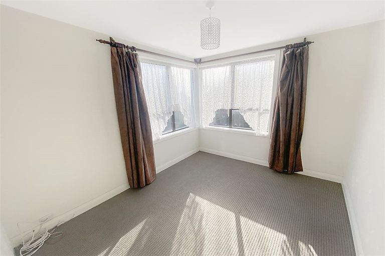 Photo of property in 9 Defoe Place, Waltham, Christchurch, 8023