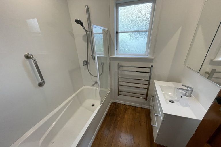 Photo of property in 46 Bould Street, Johnsonville, Wellington, 6037