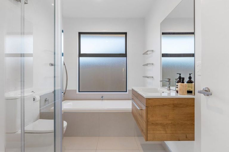 Photo of property in 8 Thomas Rickerby Road, Halswell, Christchurch, 8025