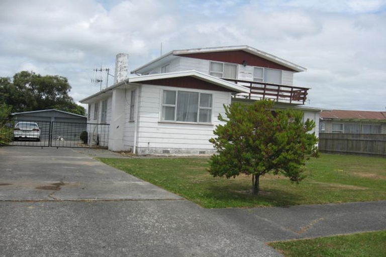 Photo of property in 17 Cargill Avenue, Feilding, 4702