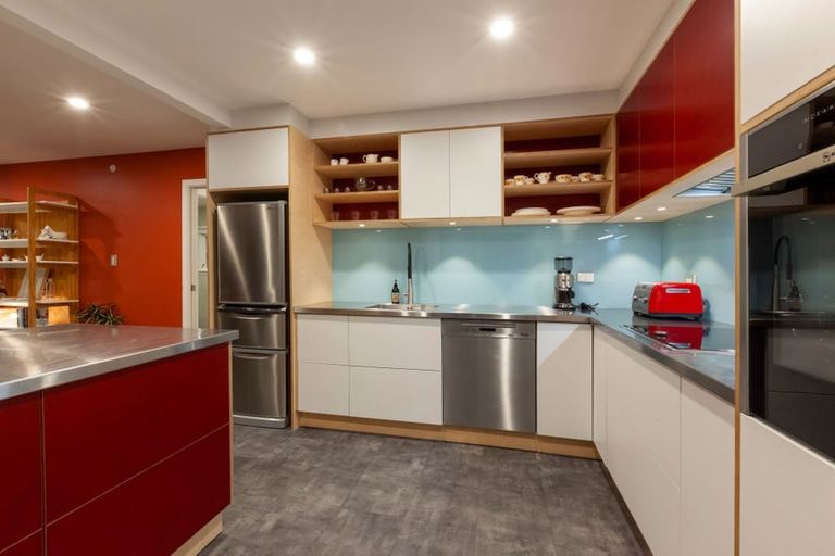 Photo of property in 12 Allen Road, Raumati Beach, Paraparaumu, 5032