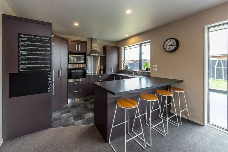 Photo of property in 11 Cressida Close, Rolleston, 7614