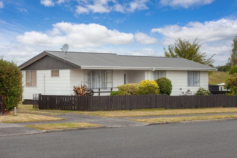 Photo of property in 21 Cargill Street, Tokoroa, 3420