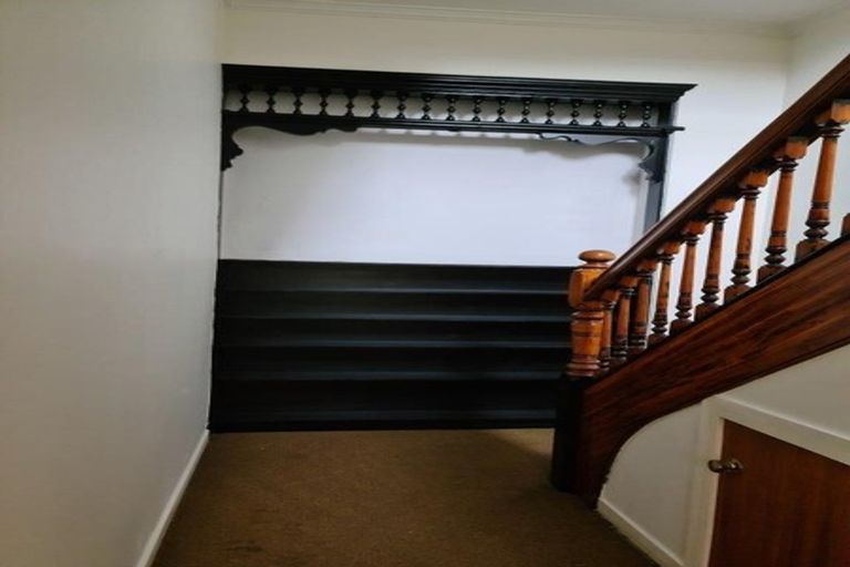Photo of property in 21b Tinakori Road, Thorndon, Wellington, 6011