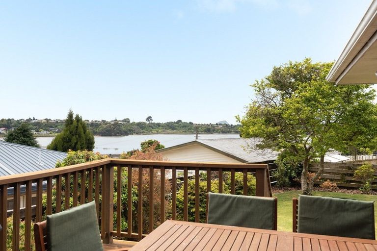 Photo of property in 71 James Cook Drive, Welcome Bay, Tauranga, 3112