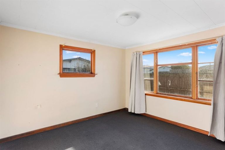 Photo of property in 98 Amyes Road, Hornby, Christchurch, 8042