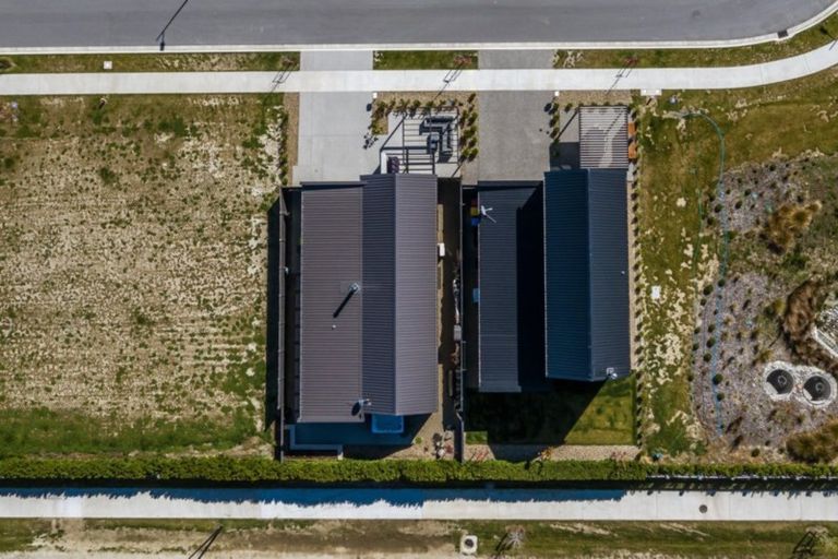 Photo of property in 40 Glen Dene Crescent, Wanaka, 9305