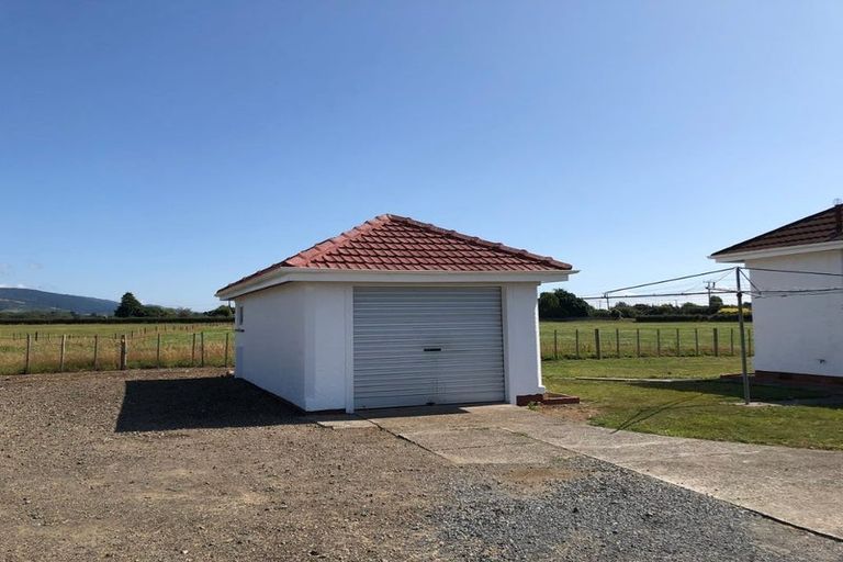 Photo of property in 185 Arapaepae Road, Levin, 5571