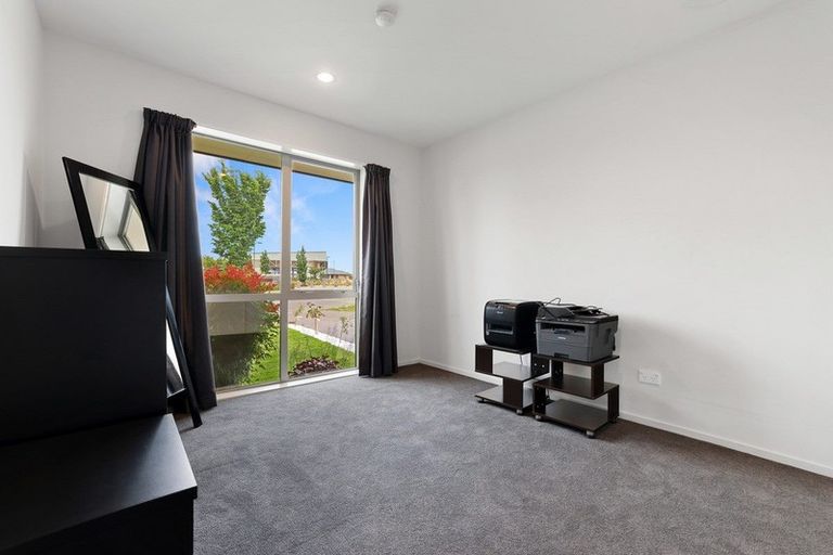 Photo of property in 28 Granite Drive, Rolleston, 7614