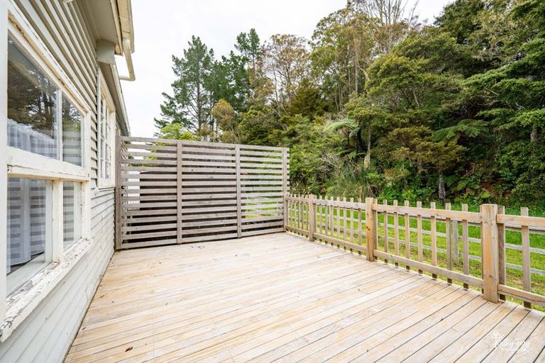 Photo of property in 27 Donnellys Station Road, Donnellys Crossing, Dargaville, 0379