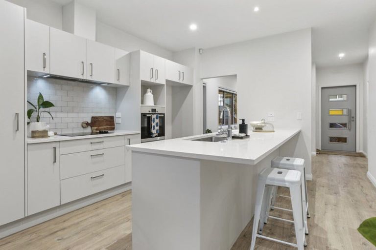 Photo of property in 8 Myland Drive, Hobsonville, Auckland, 0616