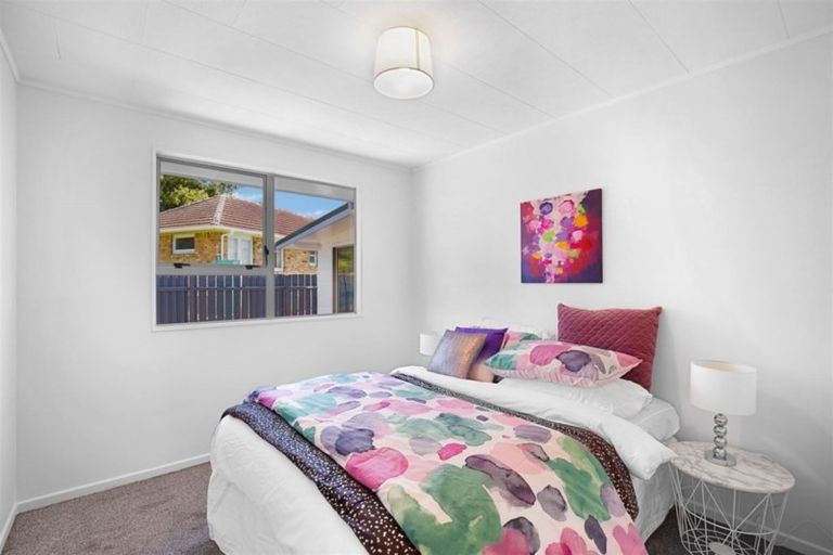 Photo of property in 25a Daytona Road, Henderson, Auckland, 0610