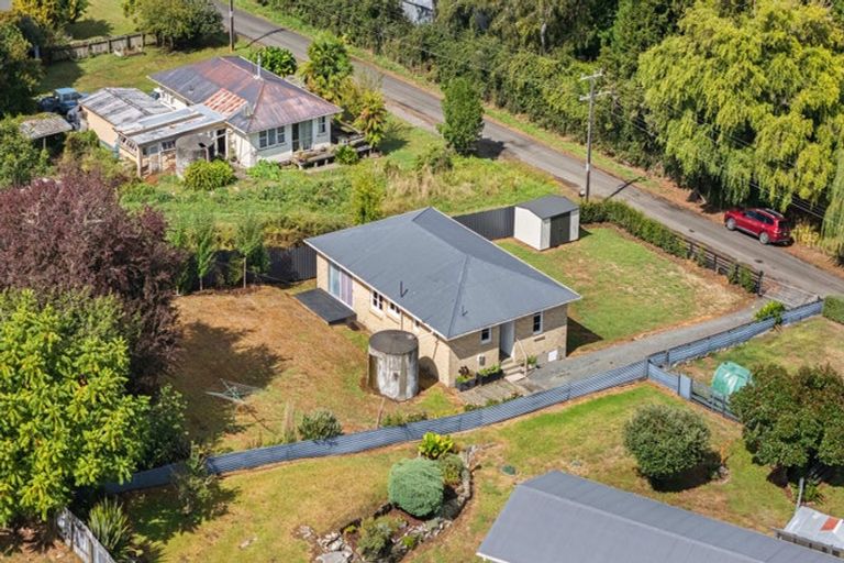 Photo of property in 3 Kuratahi Street, Piopio, 3912