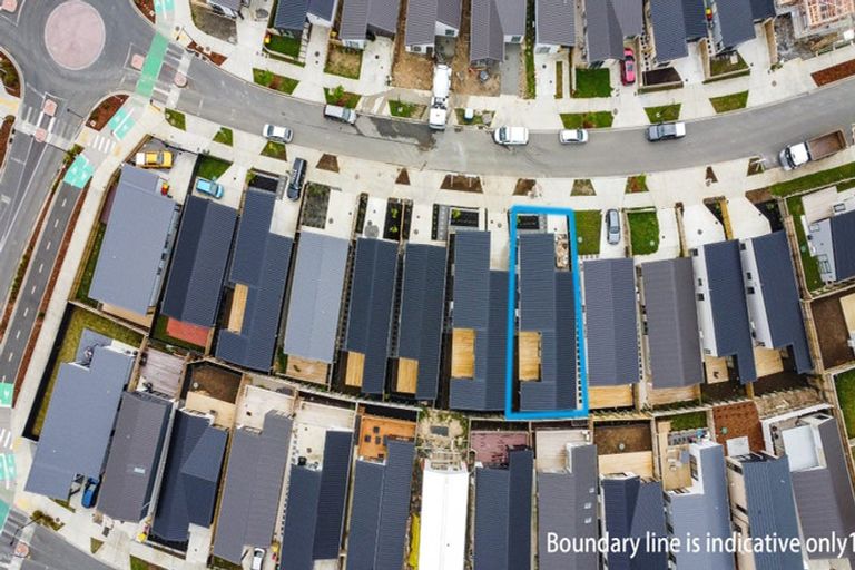 Photo of property in 11 Horokaka Street, Massey, Auckland, 0614