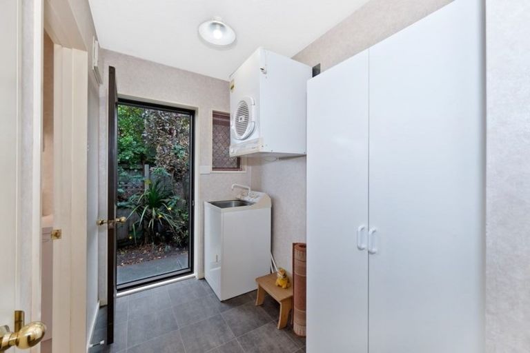 Photo of property in 33 Raupo Street, Bromley, Christchurch, 8062