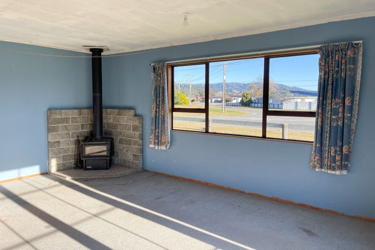 Photo of property in 1-3 Main Street, Reefton, 7830