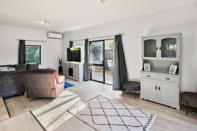 Photo of property in 55u9 Tuhikaramea Road, Dinsdale, Hamilton, 3204