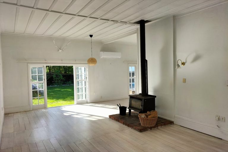 Photo of property in 6 Main Street, Greytown, 5712