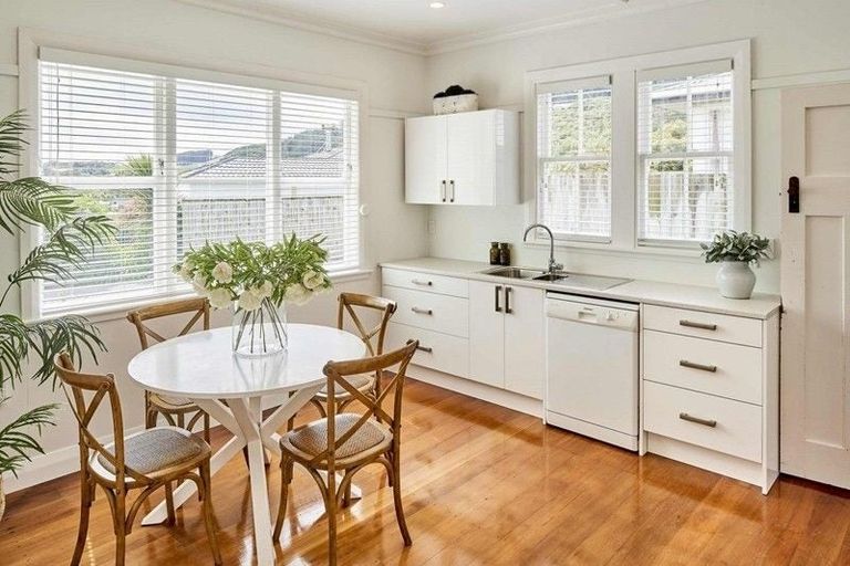 Photo of property in 57 Ranui Terrace, Tawa, Wellington, 5028
