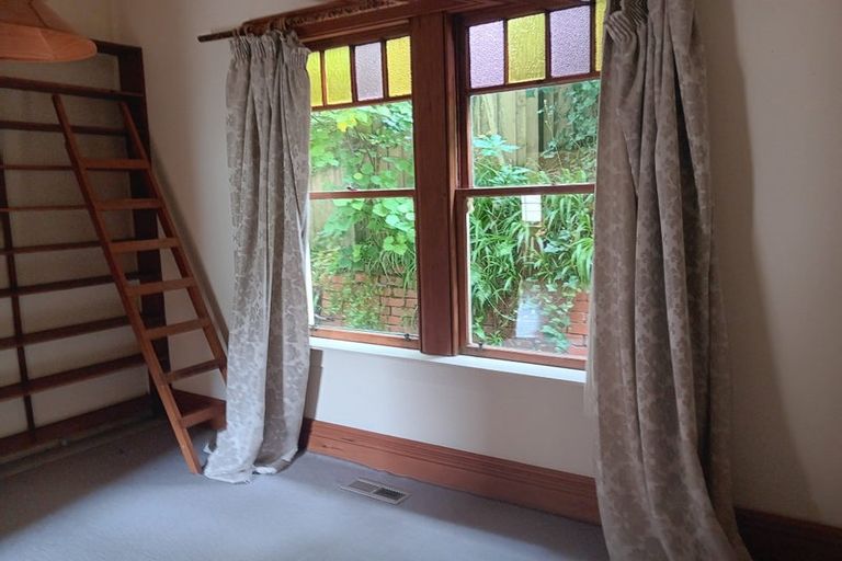 Photo of property in 90 Glenmore Street, Northland, Wellington, 6012