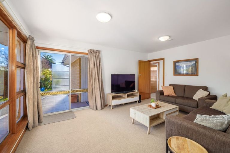 Photo of property in 29 Rossiter Avenue, Redwood, Christchurch, 8051