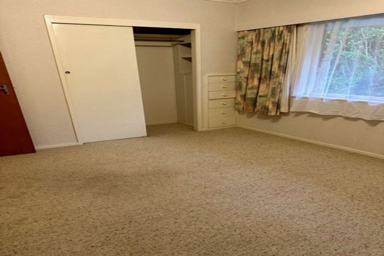 Photo of property in 1/88 Lake Road, Northcote, Auckland, 0627