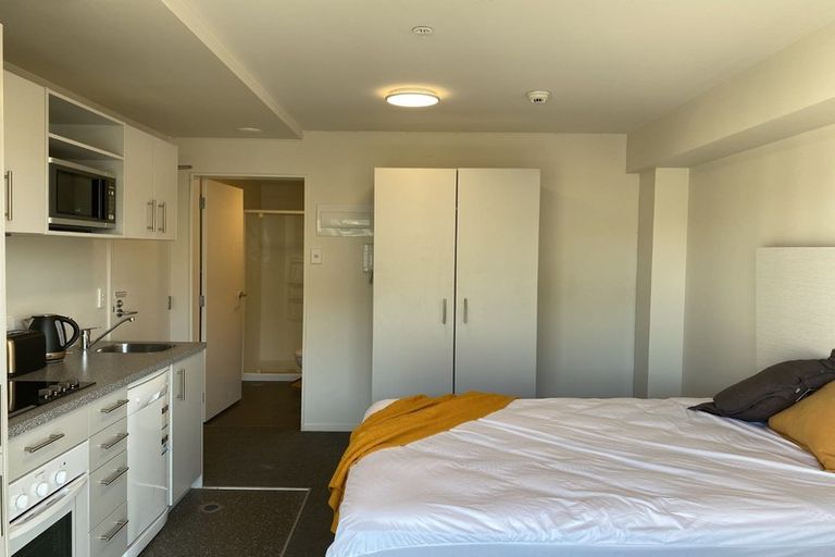 Photo of property in The Peak Apartments, 1001/170 Taranaki Street, Te Aro, Wellington, 6011