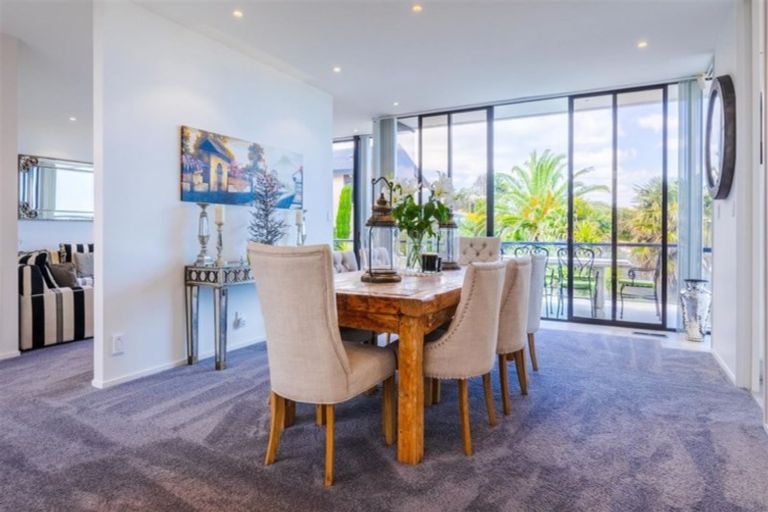 Photo of property in 114 West Hoe Heights, Orewa, 0931