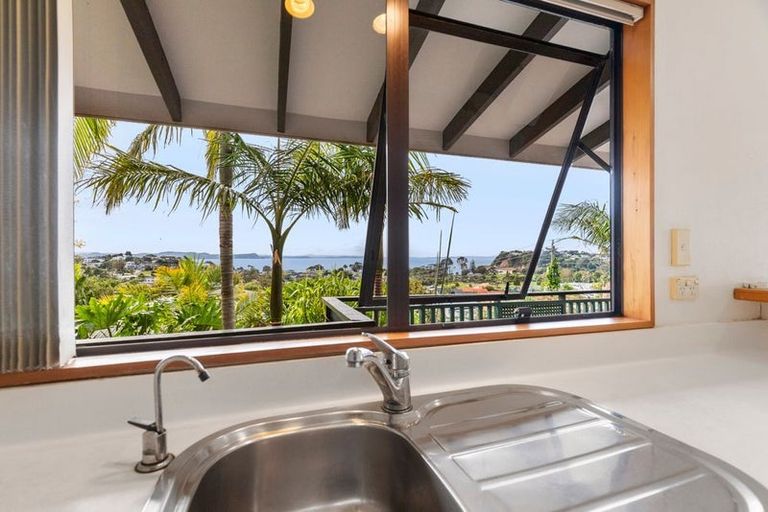 Photo of property in 26 Kauri Road, Stanmore Bay, Whangaparaoa, 0932