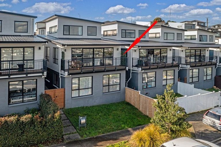 Photo of property in 54 Ascension Crescent, Orewa, 0931